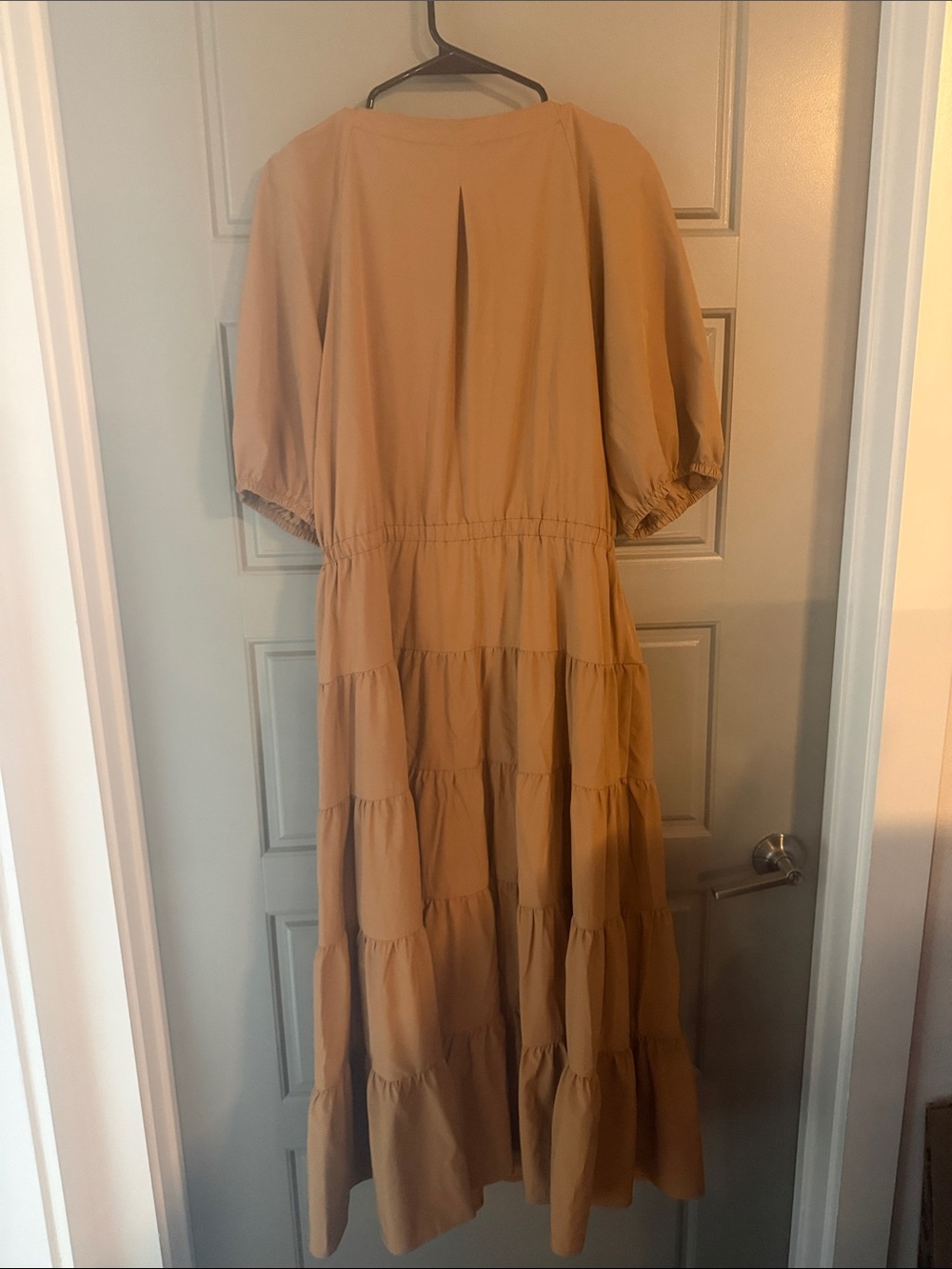 NWT Calvin Klein Tan Tiered Maxi Dress - Picture 2 of 3